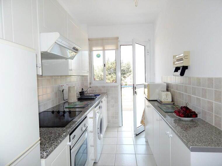 Apartment Iris Village Kato Paphos Exterior photo